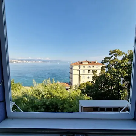 Near With Sea View - Free Parking Daire