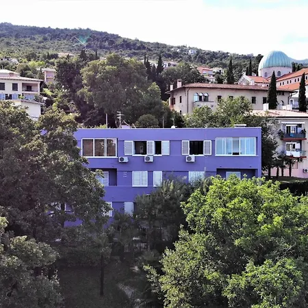 Near With Sea View Apartment *